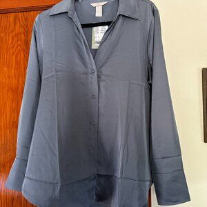 Button down collared dress shirt (H+M)